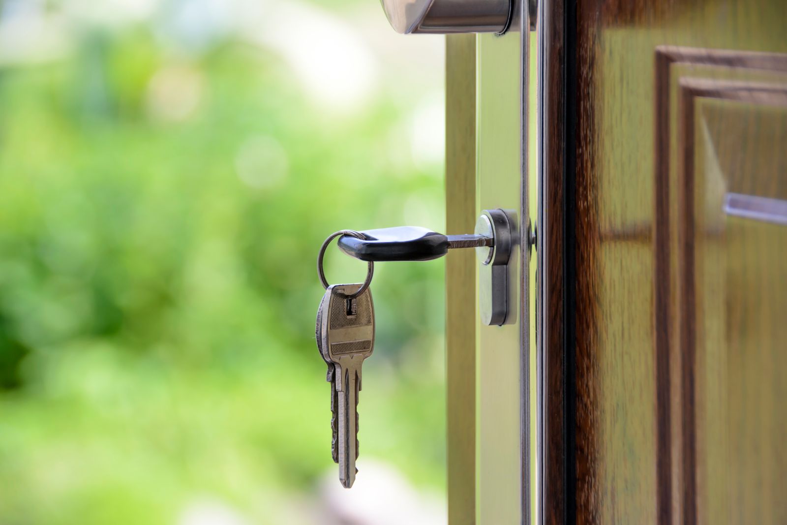 Secure access & key handover
